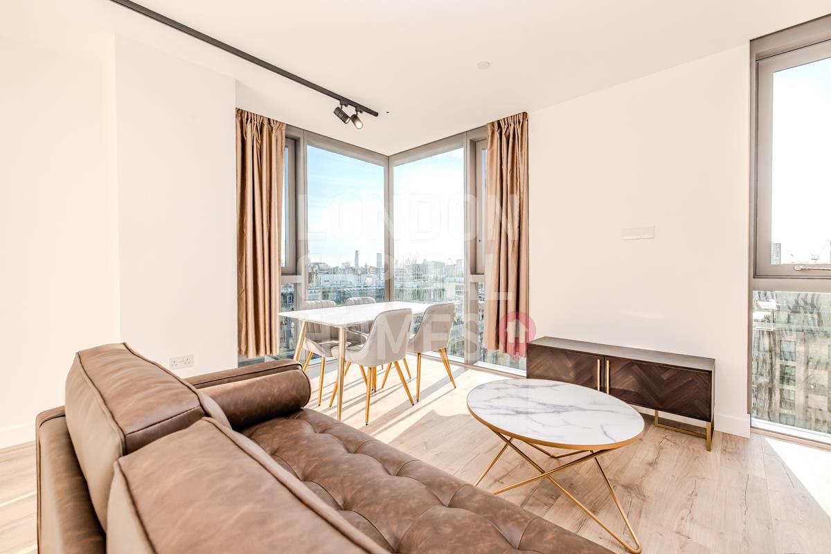 2 bed property in 3 Bollinder Place, LONDON